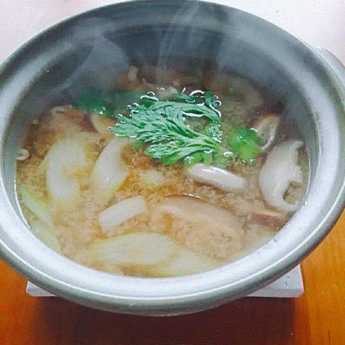 土鍋味噌汁