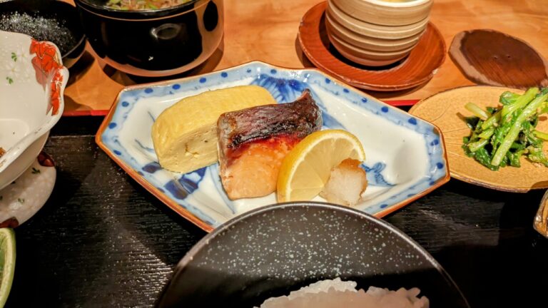 鮭と卵焼き