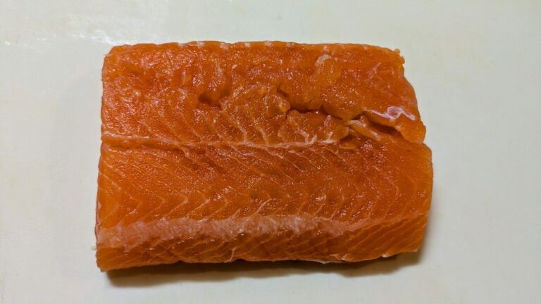 キッチンペーパーで拭く