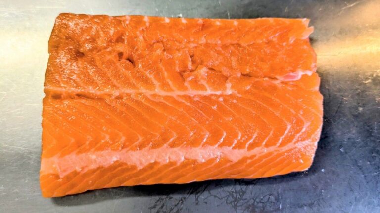 刺身用サーモン