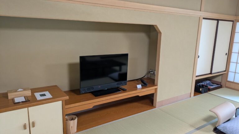 テレビ